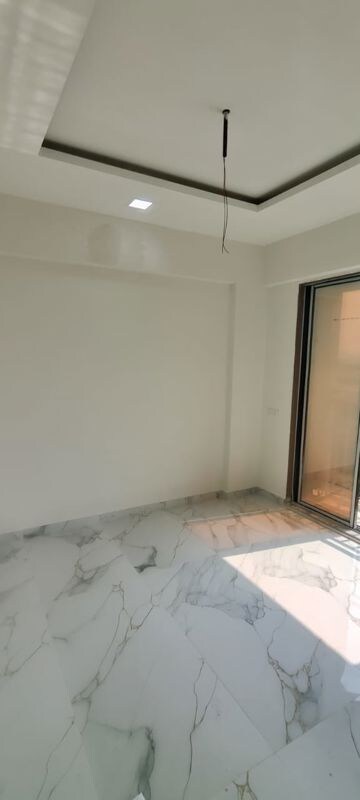 Room in 1 BHK Apartment at Vasai West – for Sale