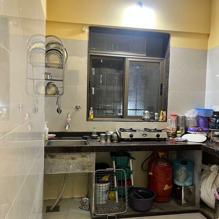 Kitchen, bhandup west 1 RK 300 Sq.Ft. Apartment In Bhandup West Mumbai 9744138