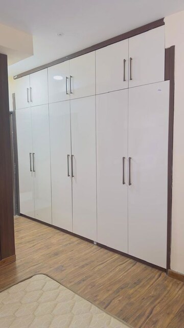 3.5 BHK Apartment For Rent in Omaxe Waterscapes, Gomti Nagar