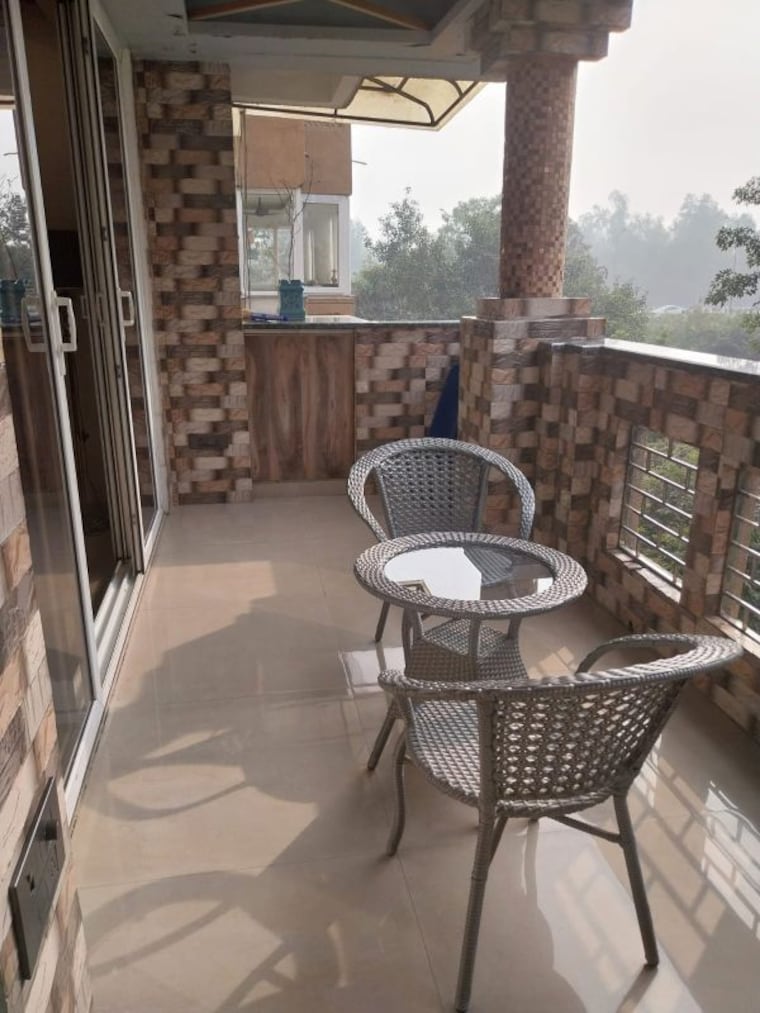 Living Room, patparganj 2 Bedroom 1000 Sq.Ft. Apartment In Patparganj Delhi 9744197