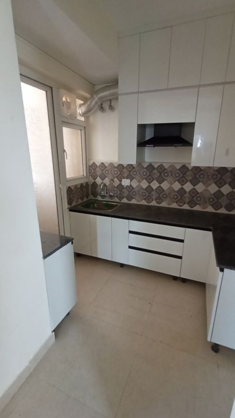 Kitchen, signature-global-prime 2 Bedroom 573 Sq.Ft. Apartment In Sector 63a Gurgaon 9744198