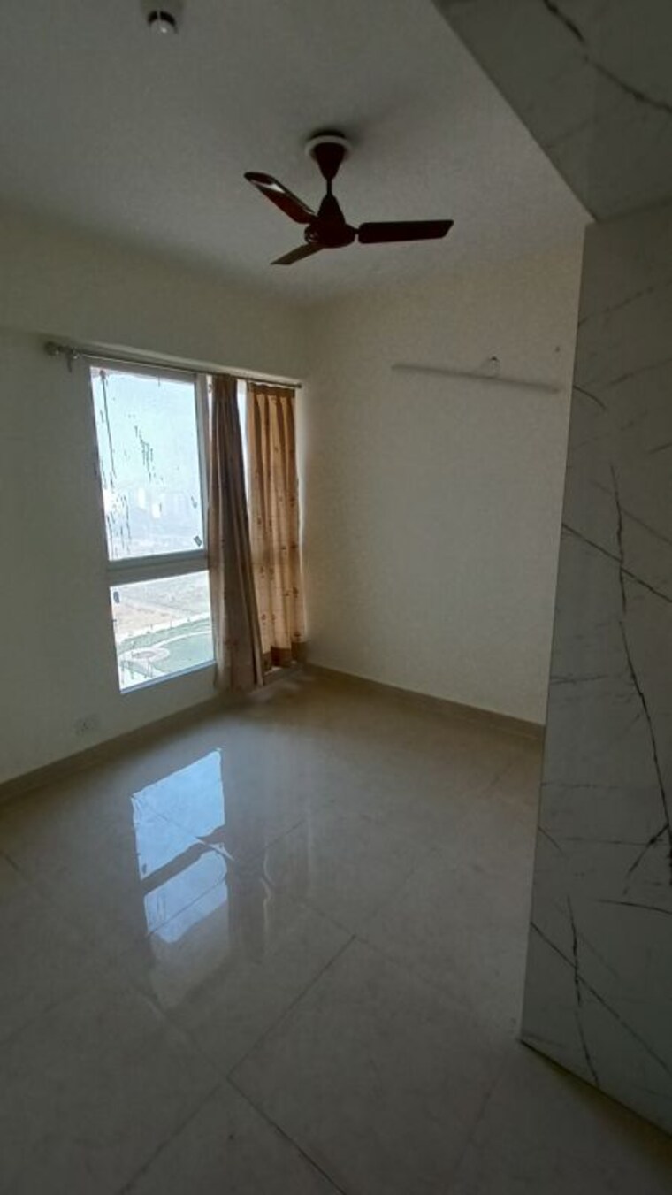 Room, signature-global-prime 2 Bedroom 573 Sq.Ft. Apartment In Sector 63a Gurgaon 9744198