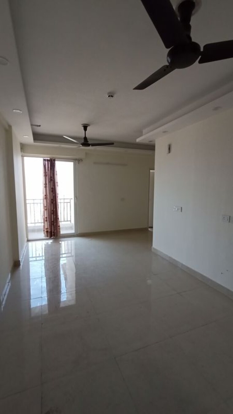Room, signature-global-prime 2 Bedroom 573 Sq.Ft. Apartment In Sector 63a Gurgaon 9744198