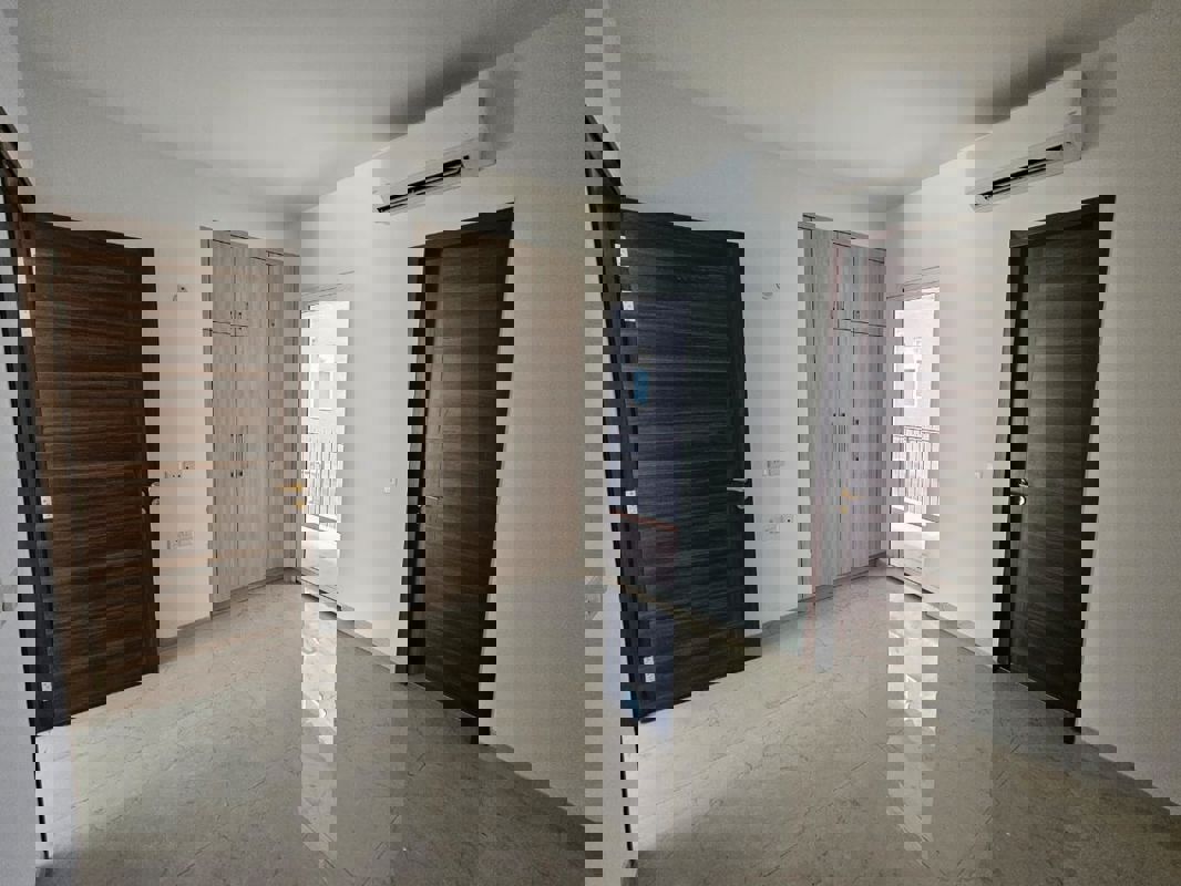 3 BHK + Servant Room,Study Room Apartment For Rent in Smart World Orchard