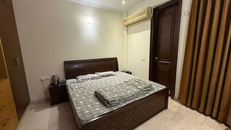 Cover Image, lajpat nagar i 2 Bedroom 100 Sq.Yd. Builder Floor In Lajpat Nagar I Delhi 9744214