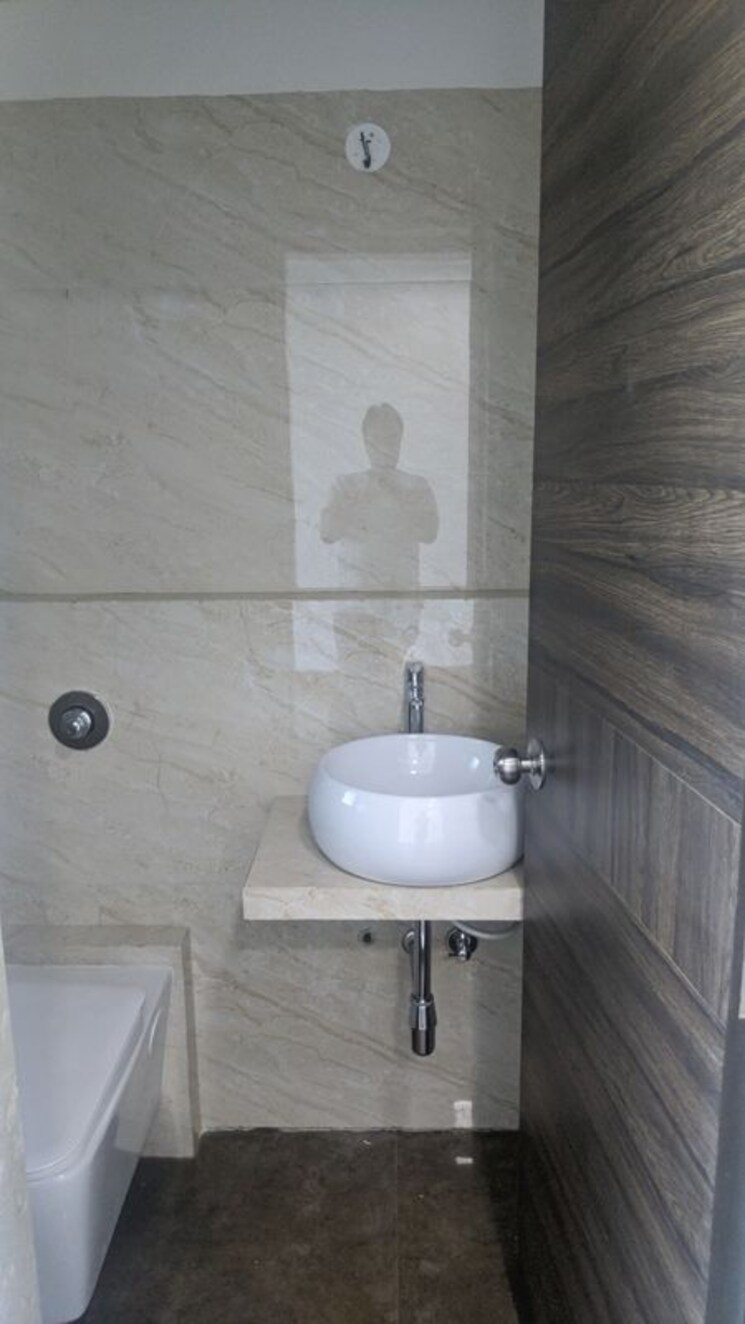 Bathroom, rite-skyluxe 2 Bedroom 910 Sq.Ft. Apartment In Chembur Mumbai 9744201