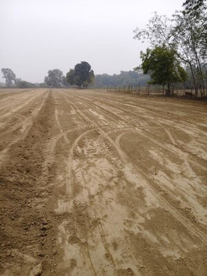 Plot Area in  Plot at Jankipuram Extension – for Sale