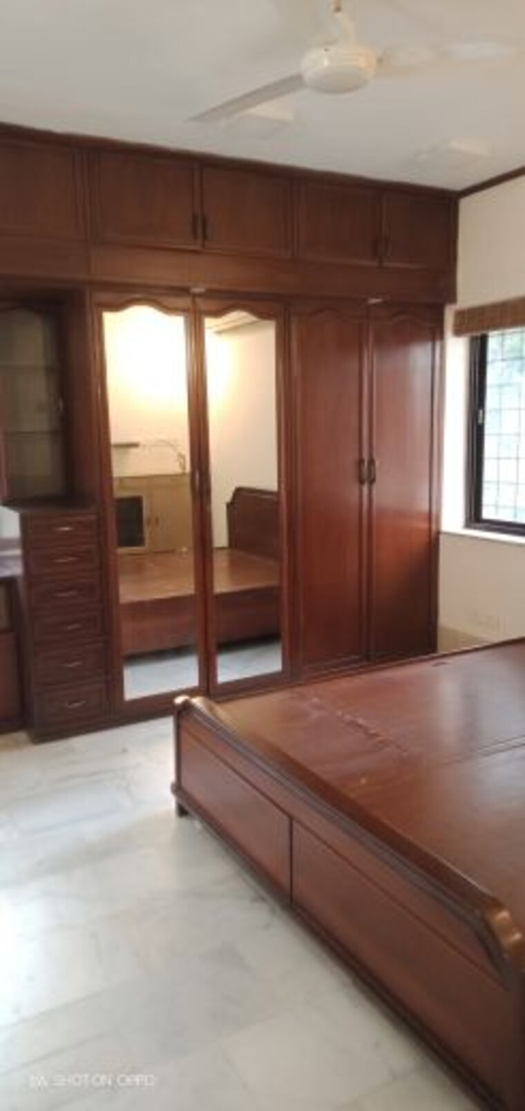 Room, vasant kunj 3 Bedroom 1450 Sq.Ft. Apartment In Vasant Kunj Delhi 9744249