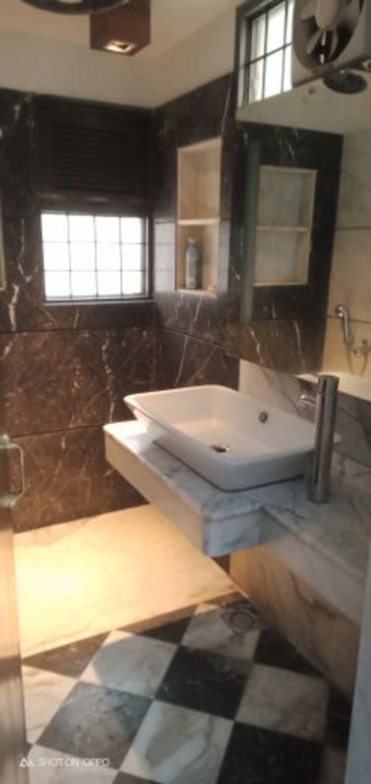 Other, vasant kunj 3 Bedroom 1450 Sq.Ft. Apartment In Vasant Kunj Delhi 9744249