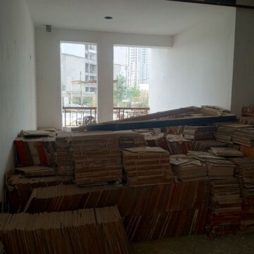 Bedroom in 4 BHK Apartment at Jaypee Kensington Boulevard, Sector 131 – for Sale