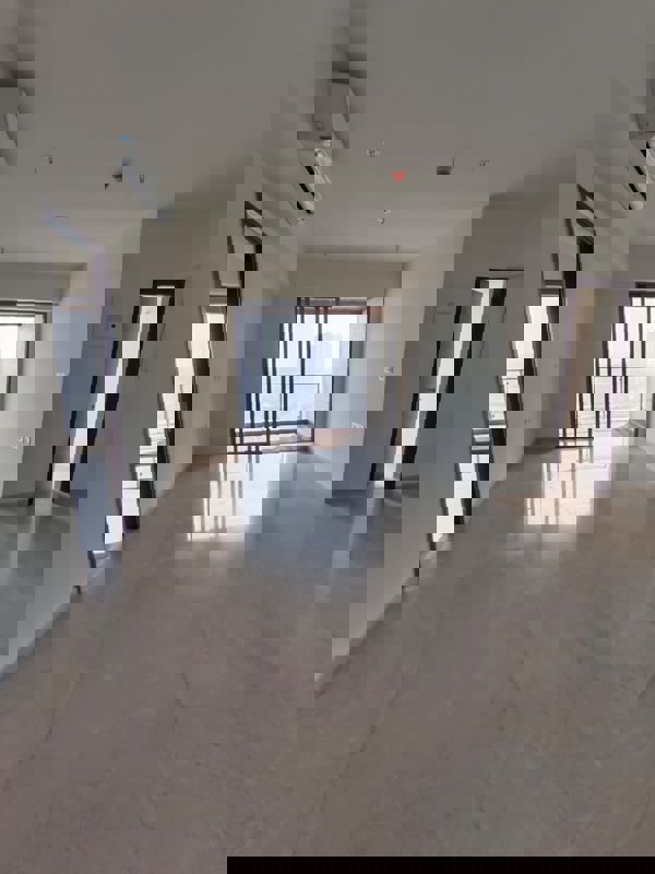 2 BHK Apartment For Rent in Lodha New Cuffe Parade