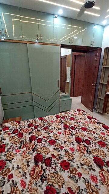 Bedroom in 2 BHK Apartment at Signature Global Prime, Sector 63a – for Rent