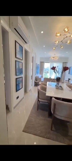 Master Bedroom in 3 BHK Builder Floor at BPTP Amstoria, Sector 102 – for Sale