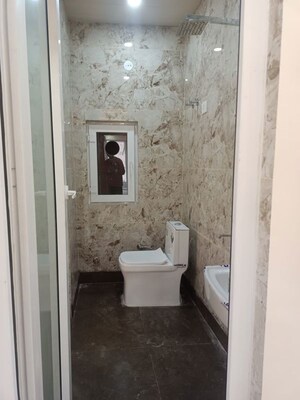 Bathroom in 3 BHK Builder Floor at Baba Colony – for Sale