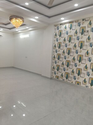 Room in 4 BHK Builder Floor at Rajendra Nagar Sector 2 – for Sale