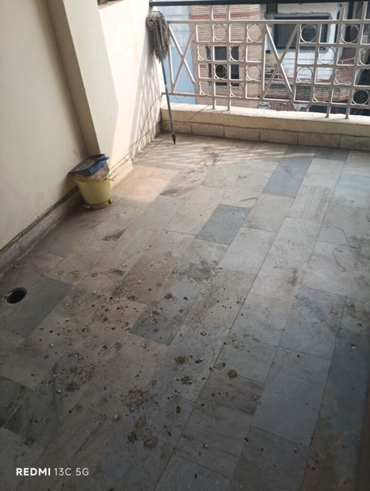 Balcony, lajpat nagar ii 2 Bedroom 900 Sq.Ft. Builder Floor In Lajpat Nagar ii Delhi 9744350