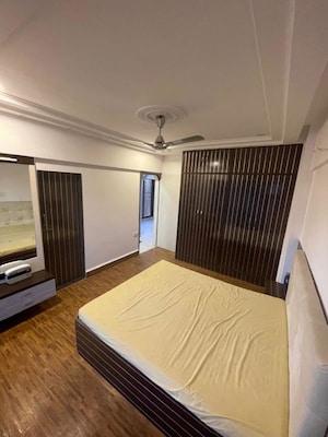 2.5 BHK Apartment For Rent in Poonam Pearl Apartment, Andheri West