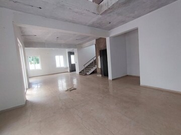 Room in 4 BHK Villa at Kokapet – for Sale