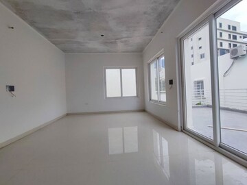 Room in 4 BHK Villa at Kokapet – for Sale