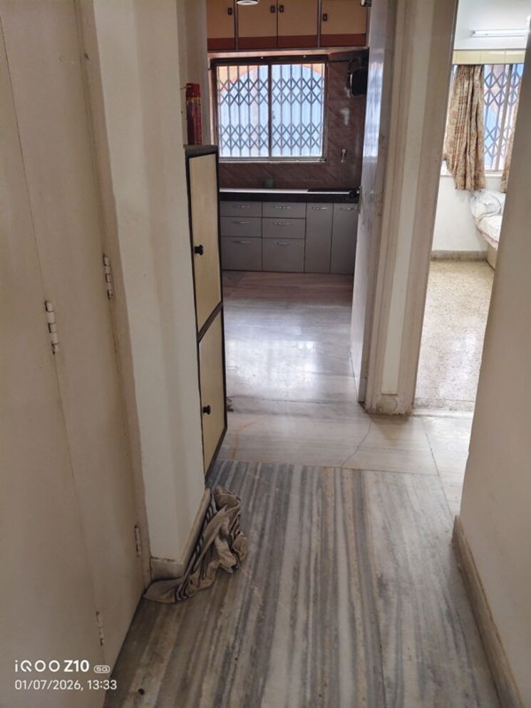 undefined, vile parle east 2 Bedroom 650 Sq.Ft. Apartment In Vile Parle East Mumbai 9744438