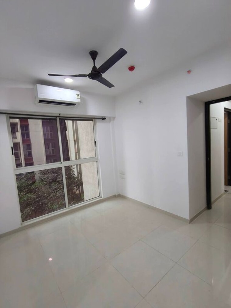 Room, lodha-codename-premier 2 Bedroom 572 Sq.Ft. Apartment In Dombivli East Thane 9744496