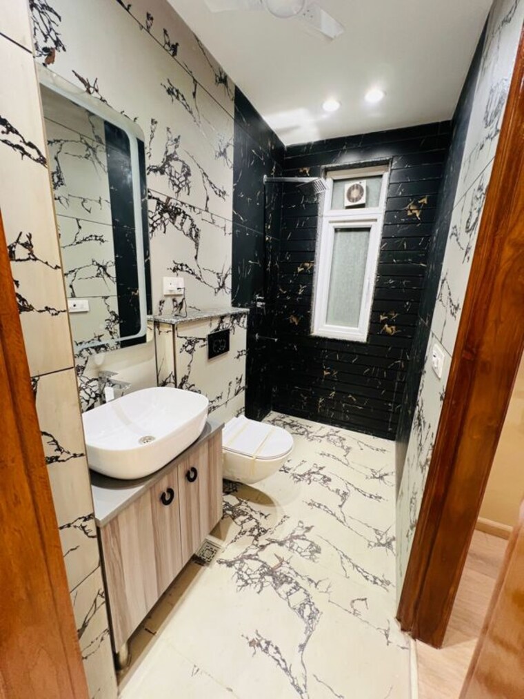 Master Bedroom, eros-rosewood-city 4 Bedroom 3300 Sq.Ft. Builder Floor In Sector 49 Gurgaon 9744629