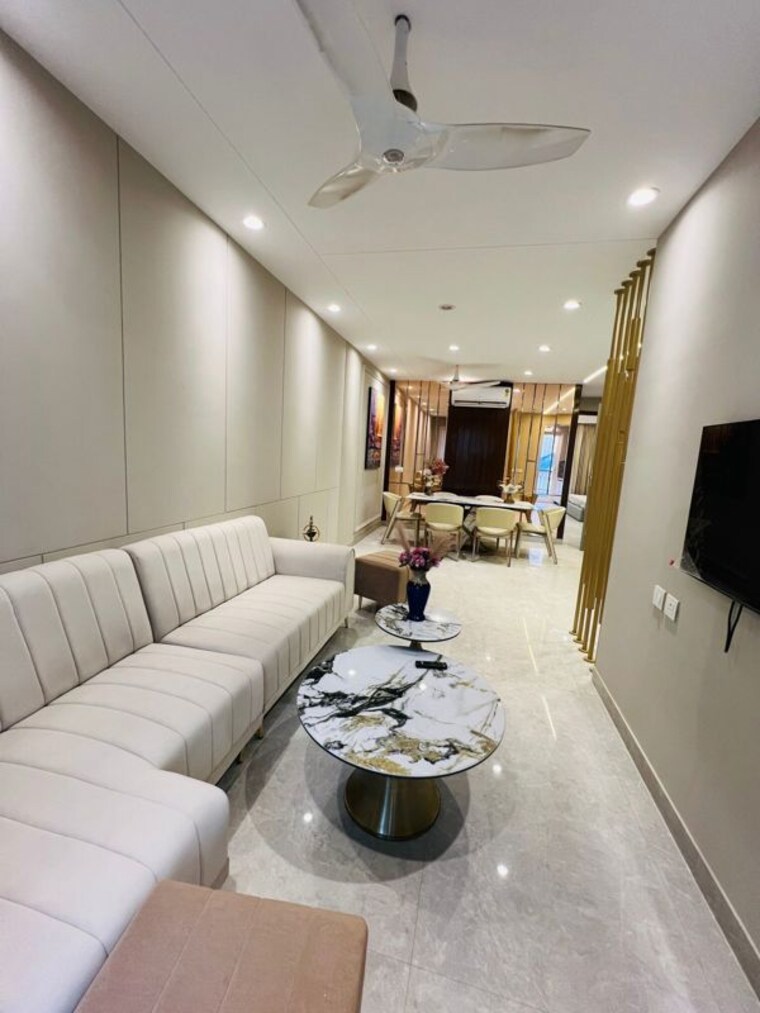 Master Bedroom, eros-rosewood-city 4 Bedroom 3300 Sq.Ft. Builder Floor In Sector 49 Gurgaon 9744629