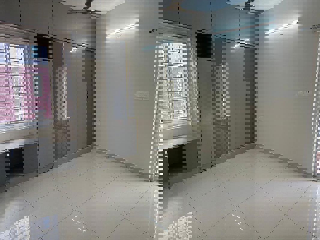 3 BHK + Pooja Room 1960 Sq.Ft. Apartment in Hallmark Skyrena