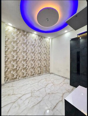 Bathroom in 4 BHK Independent House at Uttam Nagar – for Sale
