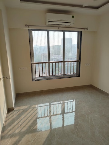 Bedroom in 2 BHK Apartment at Thapar Suburbia, Chembur – for Rent