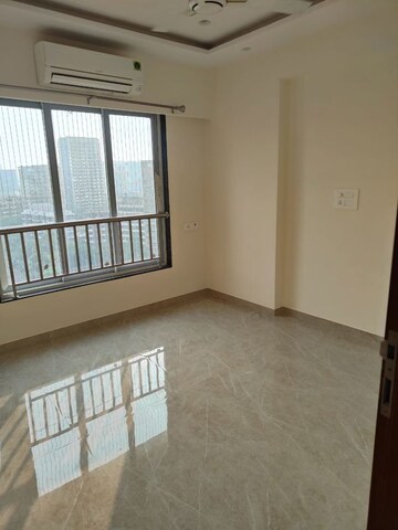 Bedroom in 2 BHK Apartment at Thapar Suburbia, Chembur – for Rent