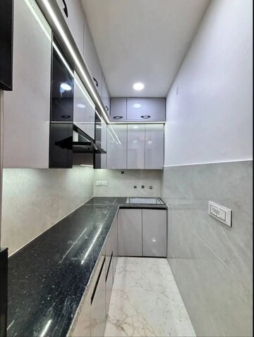 Kitchen in 2.5 BHK Builder Floor at Uttam Nagar – for Sale