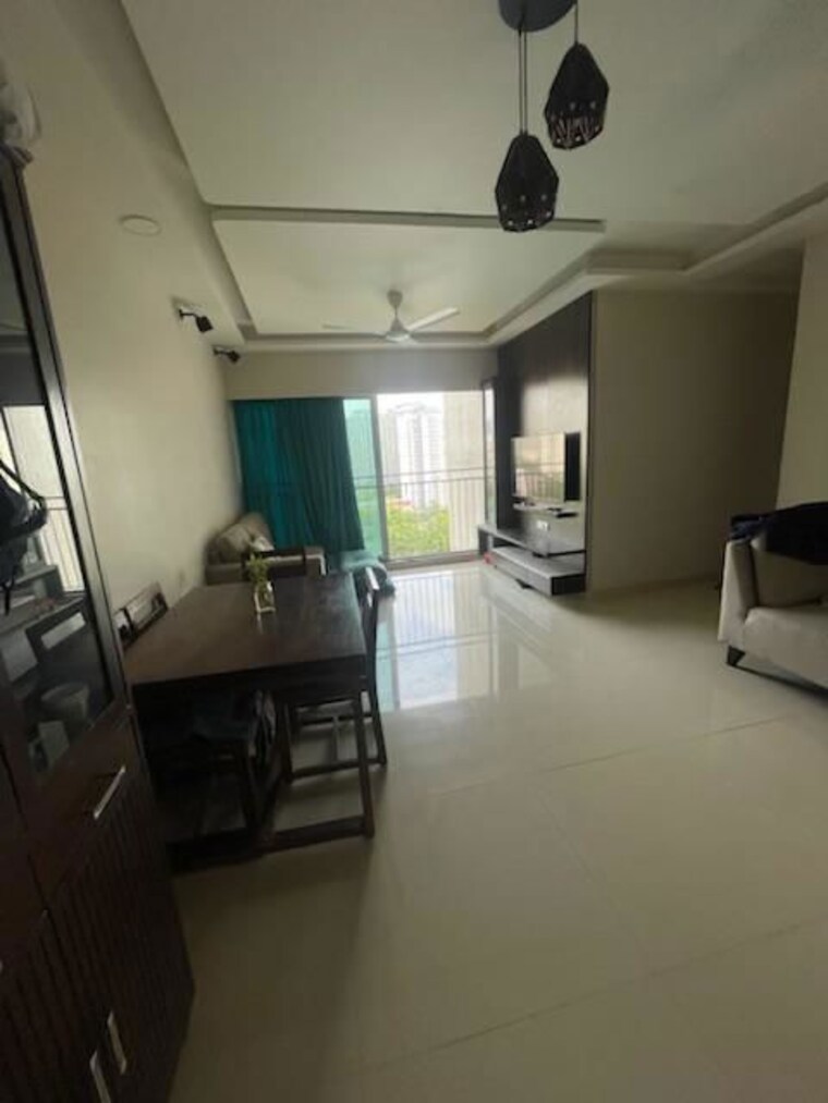 Living Room, kalpataru-the-sunrise 2 Bedroom 796 Sq.Ft. Apartment In Kolshet Road Thane 9744807