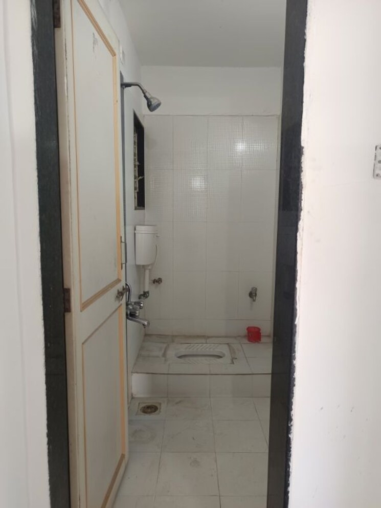 Bathroom, kalpana-homes 2 Bedroom 980 Sq.Ft. Apartment In Wanowrie Pune 9744827