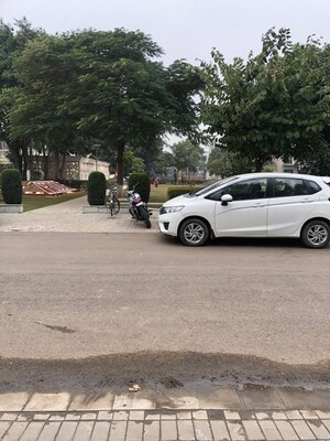 Parking in 3 BHK Apartment at DLF Central Square, New Chandigarh – for Rent