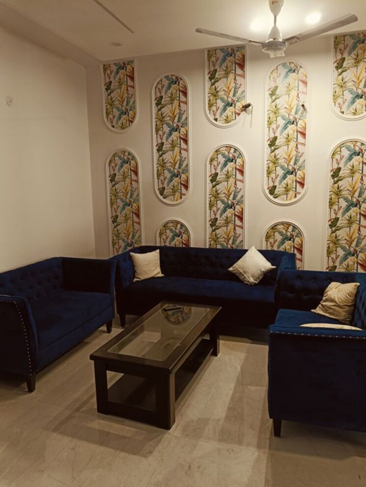 Living Room, pir machalla 3 Bedroom 1500 Sq.Ft. Builder Floor In Pir Machalla Zirakpur 9744836