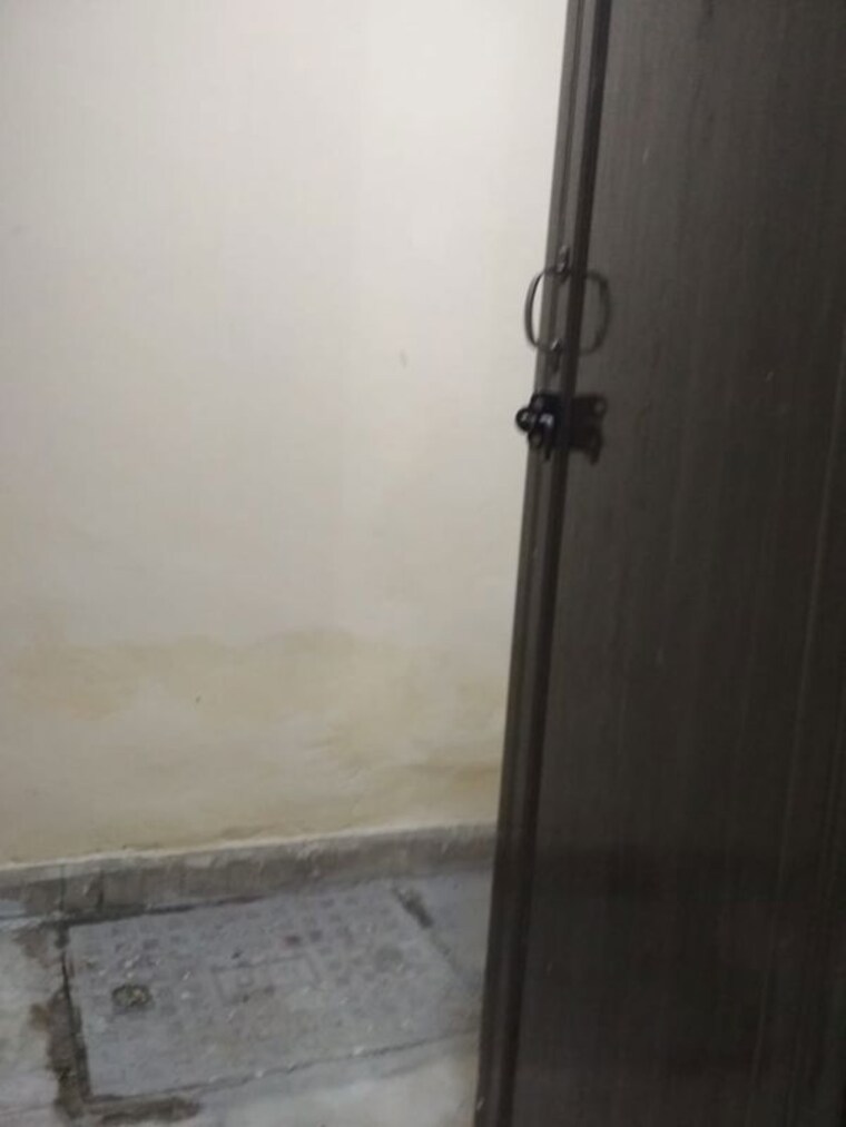 Balcony, neb sarai 1 Bedroom 450 Sq.Ft. Builder Floor In Neb Sarai Delhi 9744846