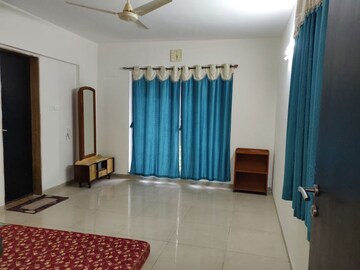 Bedroom in 2 BHK Apartment at Pimple Saudagar – for Rent