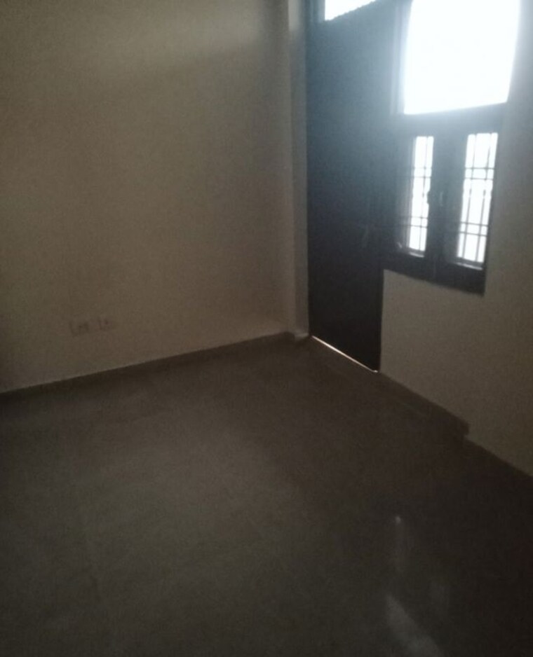 Room, aliganj 2 Bedroom 1142 Sq.Ft. Villa In Aliganj Lucknow 9745007