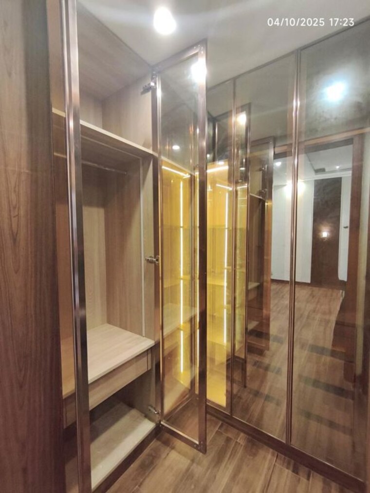 Other, sector 9 3 Bedroom 296 Sq.Yd. Builder Floor In Sector 9 Gurgaon 9744998