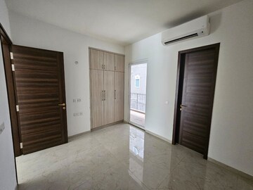 3 BHK Apartment For Rent in Smart World Orchard, Sector 61