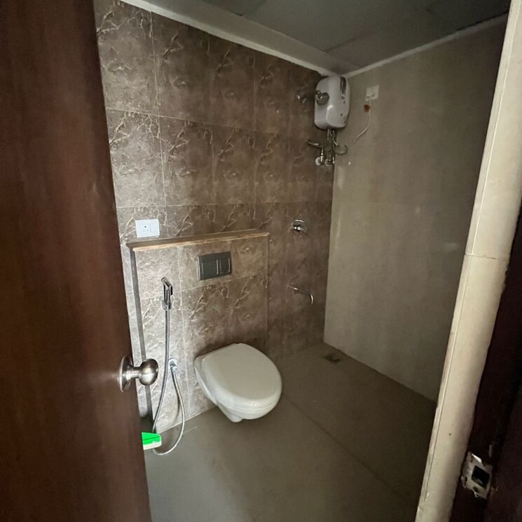 Attached Bathroom, lodha-palava-aquaville-series-marvella-b-c-d-e-f-g 2 Bedroom 526 Sq.Ft. Apartment In Katai Village Thane 9745054
