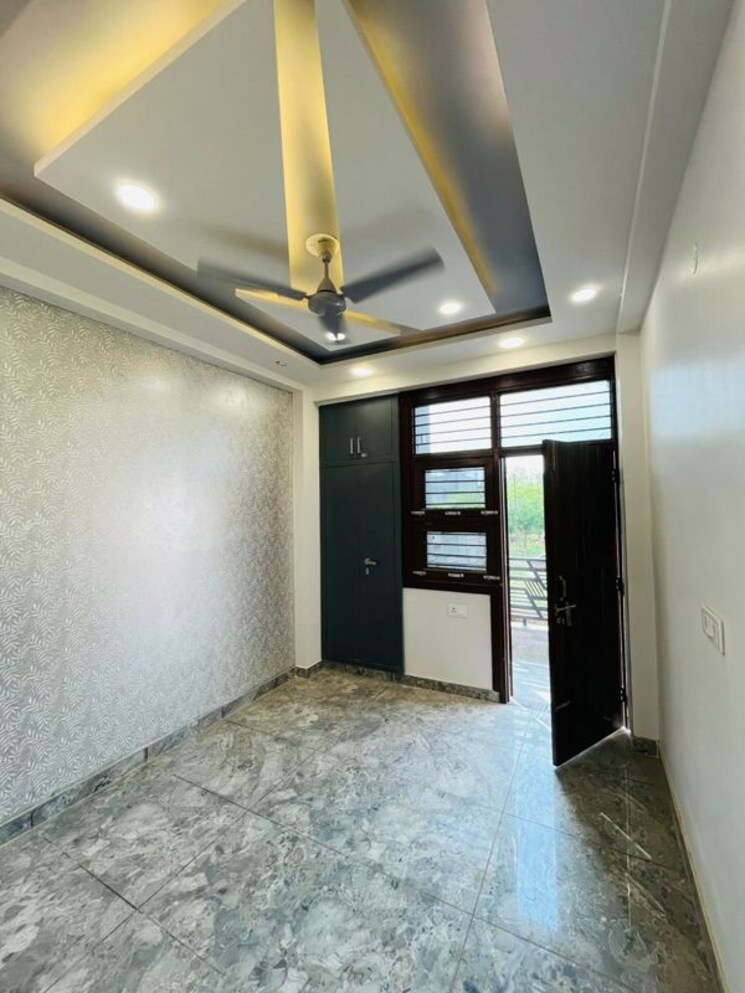 Room, govindpuram-residency 3.5 Bedroom 950 Sq.Ft. Builder Floor In Govindpuram Ghaziabad 9745187