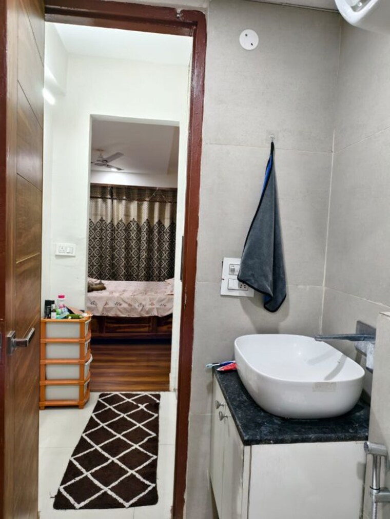 Bathroom, ghb-splande 3 Bedroom 1735 Sq.Ft. Apartment In Patiala Road Zirakpur 9745325