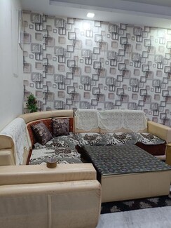2 BHK + Extra Room Builder Floor For Rent in Ranjeet Nagar