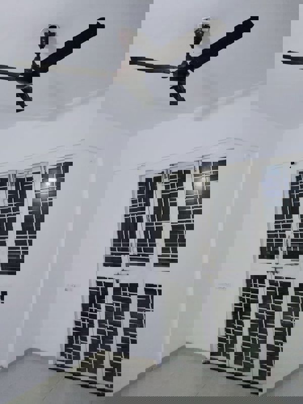 2 BHK 800 Sq.Ft. Apartment in Eimwoods Apartment