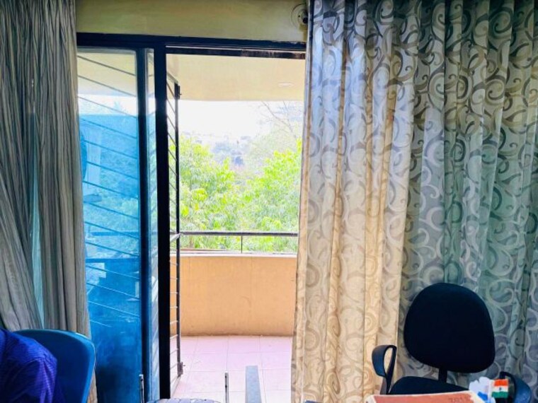 Balcony, fergusson college road Commercial Office Space 1080 Sq.Ft. In Fergusson College Road Pune 9745526