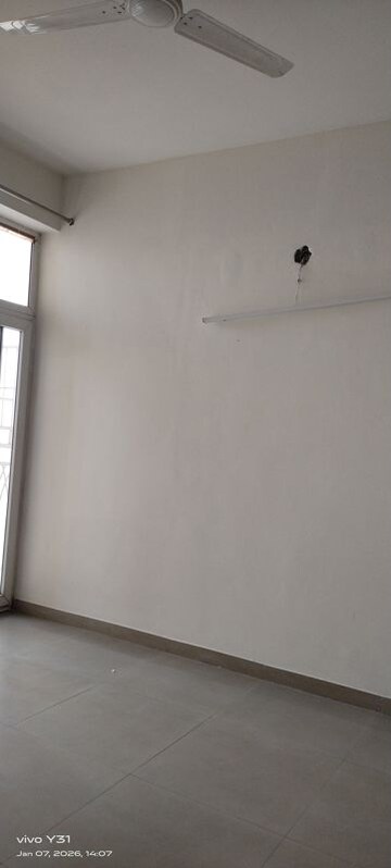 Room in 3 BHK Apartment at Mahagun Mywoods, Sector 16c Greater Noida – for Rent