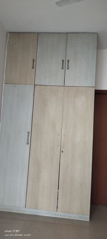 Furnished Amenities in 3 BHK Apartment at Mahagun Mywoods, Sector 16c Greater Noida – for Rent