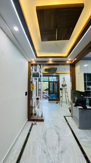 Gym in 5 BHK Builder Floor at Sector 4 – for Sale